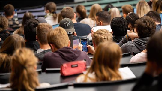 Juristen in Hannover müssen meist nicht zur Uni kommen. (Symbolbild)