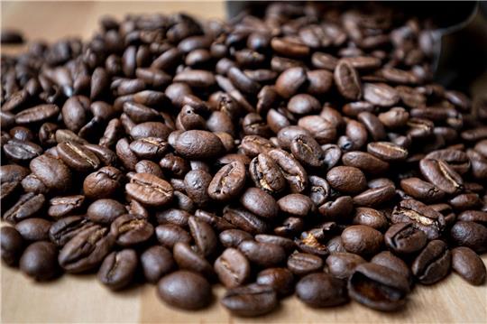 Kaffee gilt als Eckpreisartikel, an dem sich die Kunden bei der Preiswahrnehmung eines Händlers orientieren.