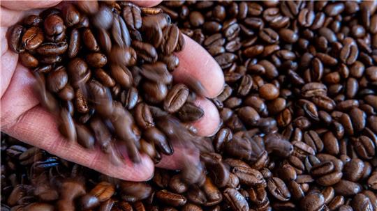 Kaffee hat sich in Deutschland stark verteuert (Archivbild)
