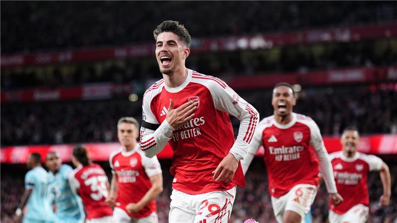 City patzt - Havertz mit Arsenal englischer Fußballmeister Kai Havertz schoss Arsenal zum Sieg gegen den FC Burnley - und damit auch zur vorzeitigen Meisterschaft.
