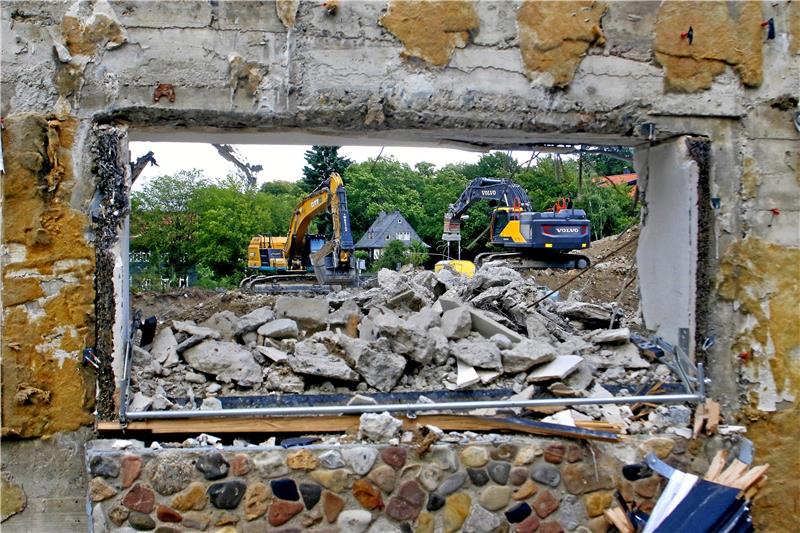 Kaiserpfalzquartier-Abriss durchs Gucklock: Wird dort künftig eine Stadthalle stehen? Foto: Epping