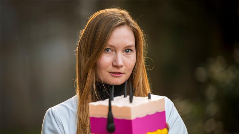 Kandidatin Amelie Reigl ist Biologin und züchtet menschliche Haut. 