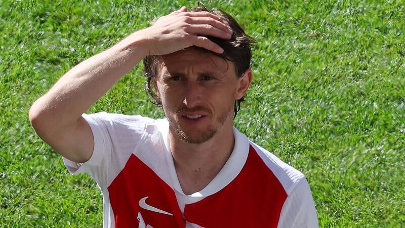 „Ohne Angst“ ins Finale: Zittern bei Italien und Kroatien Kann dem kroatischen Spiel bislang nicht seinen Stempel aufdrücken: Luka Modric.