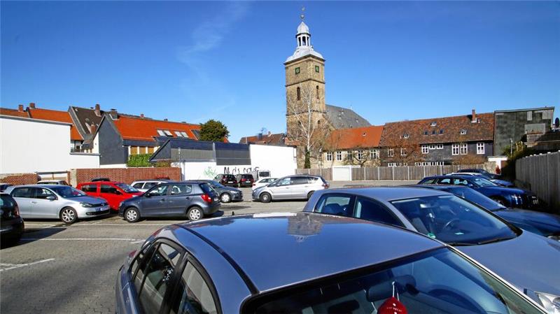 CDU: Stadt Goslar soll mehr Investoren locken Kann die Stadt für die Entwicklung des Parkplatzes Bolzenstraße einen Privatinvestor ins Boot holen?
