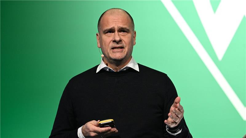 Kann sich den Verkauf weiterer Anteile vorstellen: Werder Bremens Geschäftsführer Klaus Filbry. (Archivfoto)