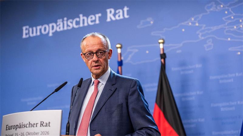 Berlin und Paris einig - „Verbrenner-Aus damit Geschichte“ Kanzler Merz in Brüssel: „Ich fahre zurück nach Deutschland mit dem guten Gefühl, Europa ist handlungsfähig, außenpolitisch, wirtschaftspolitisch. Wir gehen den richtigen Weg.“