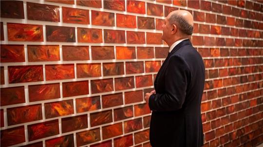 Kanzler Scholz besuchte bereits vorab die Schütte-Schau im MoMA. (Archivbild)