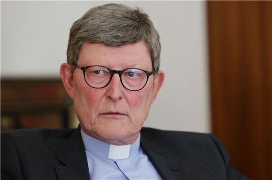 Kardinal Rainer Maria Woelki und seine Führungsriege zeige in dem Fall "verantwortungsloses Finanzgebaren", sagte eine Sprecherin der Reforminitiative Maria 2.0 Rheinland. Foto: Oliver Berg