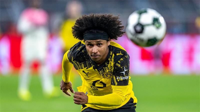 Offiziell: Adeyemi wechselt vom BVB zum FC Barcelona Karim Adeyemi wechselt zum spanischen Meister FC Barcelona. (Archivbild)
