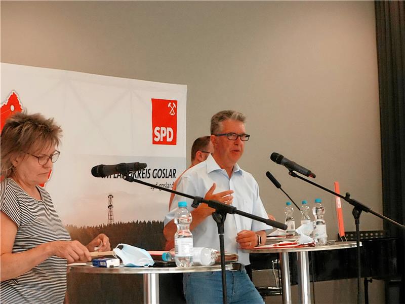 Karin Rösler-Brandt und Michael Bachmann sowie der Fraktionsvorstand haben die Nachfolge für die vakant gewordenen Positionen in Ortsrat und Stadtrat bereits regeln können.  Archivfoto: Borchers