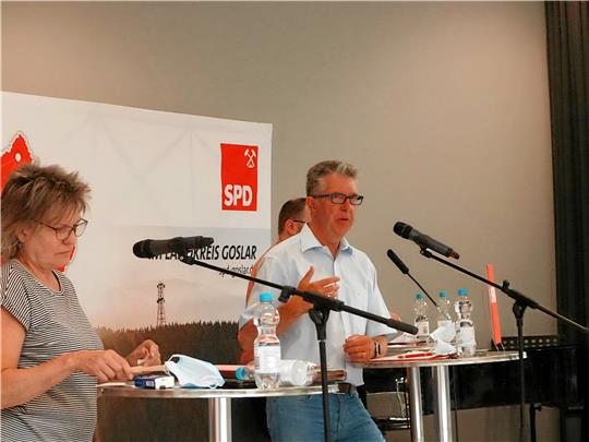 Karin Rösler-Brandt und Michael Bachmann sowie der Fraktionsvorstand haben die Nachfolge für die vakant gewordenen Positionen in Ortsrat und Stadtrat bereits regeln können.  Archivfoto: Borchers