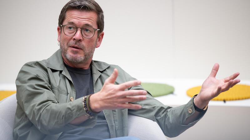 Karl-Theodor zu Guttenberg während eines Interviews. Demnächst ist er zu Gast in Goslar.