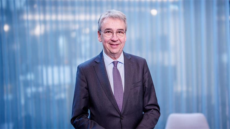 Kartellamt hält 50+1 für zulässig - Liga soll nachbessern Kartellamtspräsident Andreas Mundt. (Archivbild)