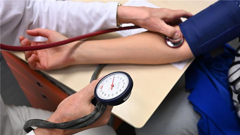 Kassenärzte-Chef Andreas Gassen fordert eine „Kontaktgebühr“ bei Arztbesuchen. (Symbolbild)