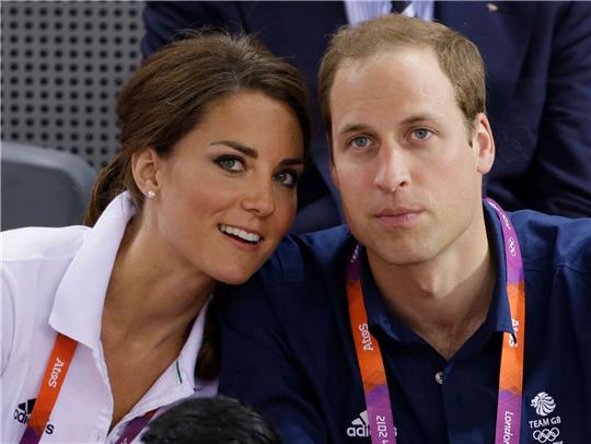 Kate, Prinzessin von Wales, und William, Prinz von Wales, bei den Olympischen Sommerspielen. Die Ehefrau des britischen Thronfolgers bekommt Chemotherapie, wie sie in einer Videobotschaft sagte.