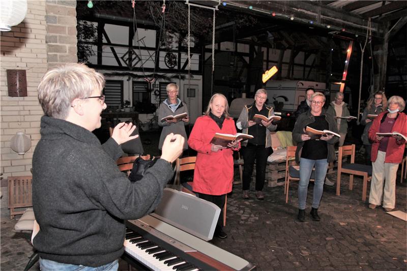 Chöre in der Pandemie: Zunehmendem Mitgliederschwund entgegenwirken Katja Nalborczyk leitet den Phönix-Chor Concordia in Langelsheim. Foto: Leifeld