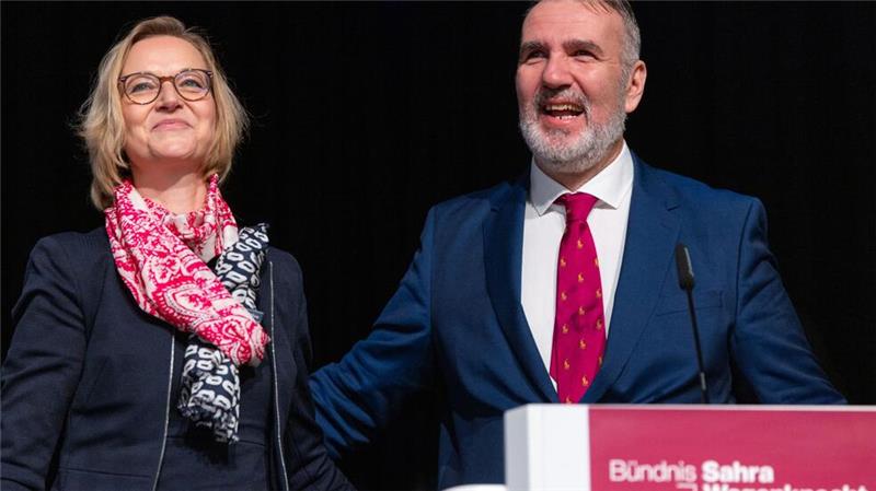 BSW stimmt Brombeer-Koalitionsvertrag in Thüringen zu Katja Wolf und Steffen Schütze sind Vorsitzende des BSW-Landesverbands Thüringen.