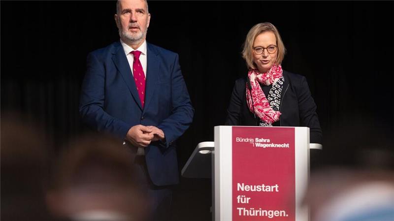 BSW stimmt Brombeer-Koalitionsvertrag in Thüringen zu Katja Wolf und Steffen Schütze sind Vorsitzende des BSW-Landesverbands Thüringen.