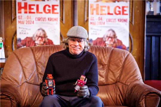«Katzeklo auf Rädern»: Helge Schneider geht auf Tour.