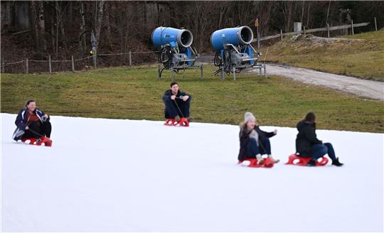 Kaum Schnee: Wintersportler müssen in dieser Saison besonders gut aufpassen.