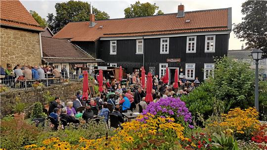 Kaum zu glauben, dass die heutige „Biermünze“ früher einmal ein Mülltonnenplatz war.