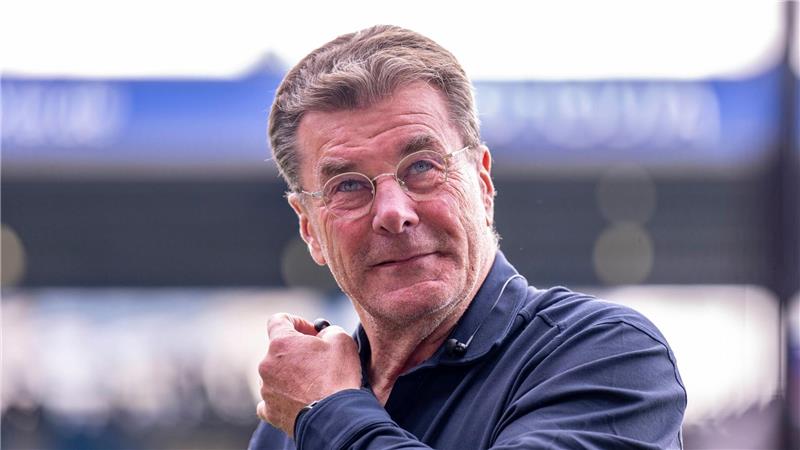 Kehrt nach Wolfsburg zurück: Trainer Dieter Hecking. (Archivbild)