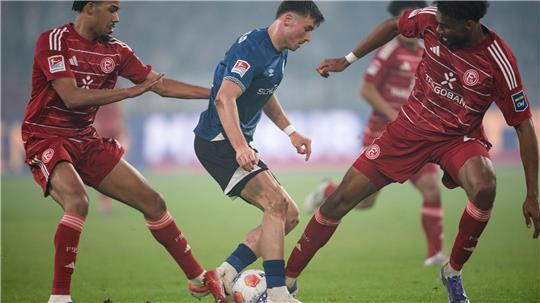 Kein Durchkommen für Arminia in der Düsseldorfer Arena.