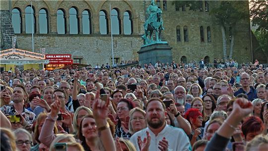 Keine Frage: Als Konzertkulisse ist die Goslarer Kaiserpfalz unschlagbar.
