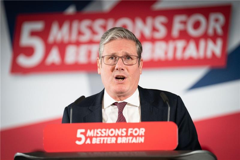 Oppositionsführer Starmer warnt Labour-Partei vor Leichtsinn Keir Starmer von der Labour-Partei will gegen Premier Sunak gewinnen.