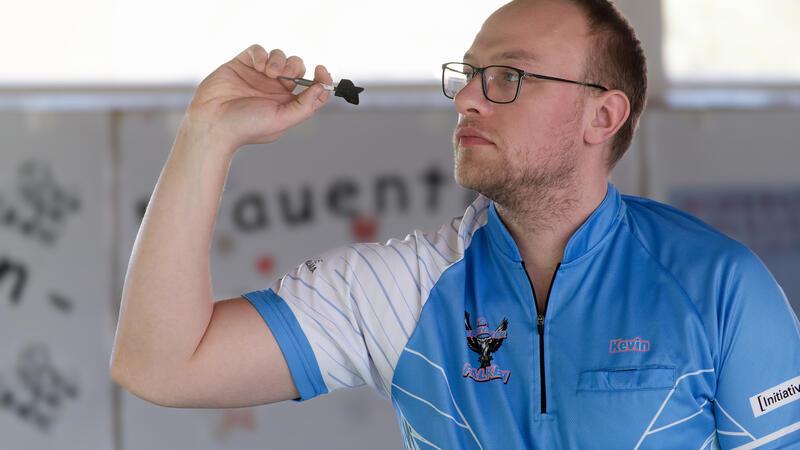 Ostsee-Wochenende für Jerstedter Darter Kevin Heibei rückt erneut von der Zweiten in das Bundesliga-Team der Jerstedter Falken auf und ist jetzt dort festgespielt.