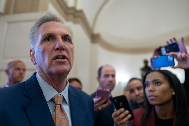 Kevin McCarthy - nach einem privaten Gespräch mit seinen republikanischen Kollegen im Kapitol.