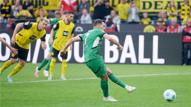 Kevin Stöger erzielte per Elfmeter das 2:3