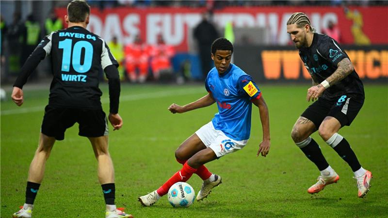 Saison für Kiels Offensivspieler Kelati beendet Kiels Andu Kelati (M) fällt für den Rest der Saison aus.