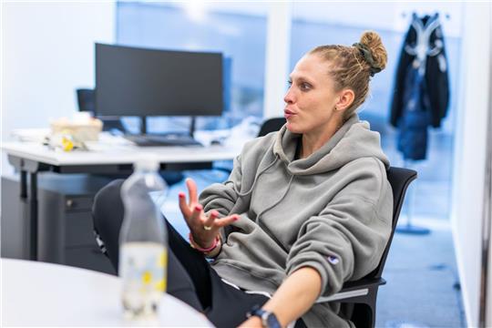 Kim Kulig, Cheftrainerin der Frauenmannschaft des FC Basel.