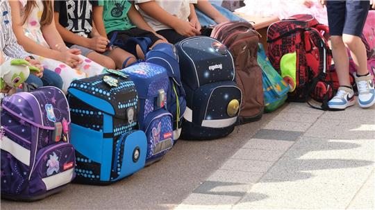 Kinderfotos im Internet können zweckentfremdet und manipuliert werden, warnt die CDU-Abgeordnete Hopmann. (Symbolbild)