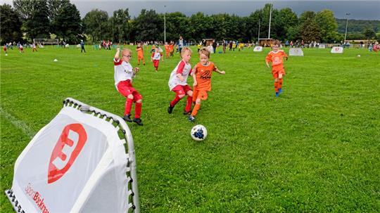 Kinderfußball gehört zu den Wachstumstreibern im Fußballkreis Nordharz, auch wenn das neue Spielmodell aus Sicht der Verantwortlichen noch nicht ausreichend genug umgesetzt wird.