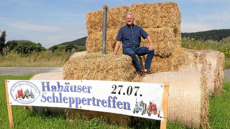 Dutzende historische Trecker tuckern Samstag in Hahausen Klaus-Dirk Schumann ist neuer Vorsitzender der Schlepper-Freunde Hahausen, die am Samstag zum Treffen laden.