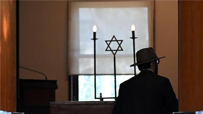 Kleytman wurde am Donnerstag auf einem jüdischen Friedhof beigesetzt.