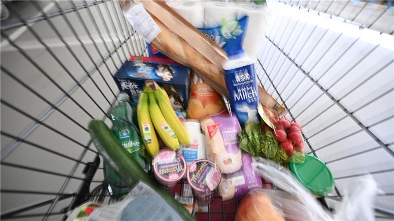 Klimaschutz mit Messer und Gabel: Was wir essen, hat immensen Einfluss auf unsere CO2-Bilanz. (Symbolbild)