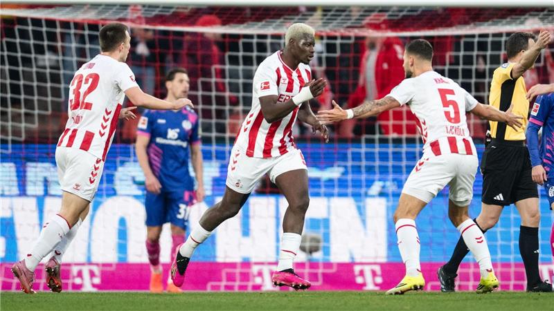 Kölns Ragnar Ache traf gegen Mainz doppelt. 