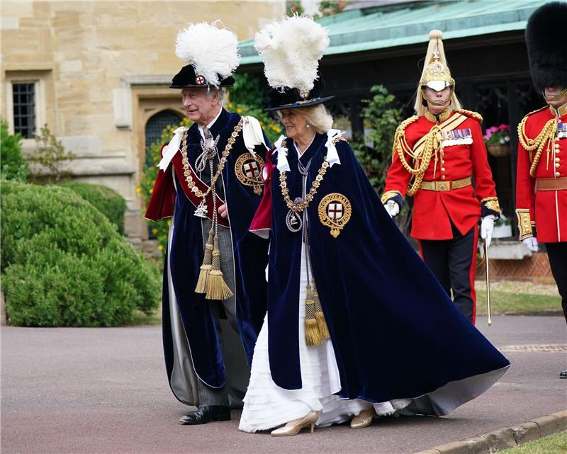 Neue Mitglieder für britischen Hosenbandorden König Charles III. und Königin Camilla nehmen an der jährlichen Zeremonie des Hosenbandordens («Order of the Garter») in der St. George's Chapel teil.