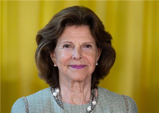 Königin Silvia von Schweden nimmt an der Eröffnung des Childhood-Hauses teil. Jetzt wird sie 80.