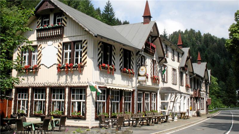 „Königreich Romkerhall“, das „kleinste Königreich der Welt“ ist Tagungsort der Mikro-Nationen.