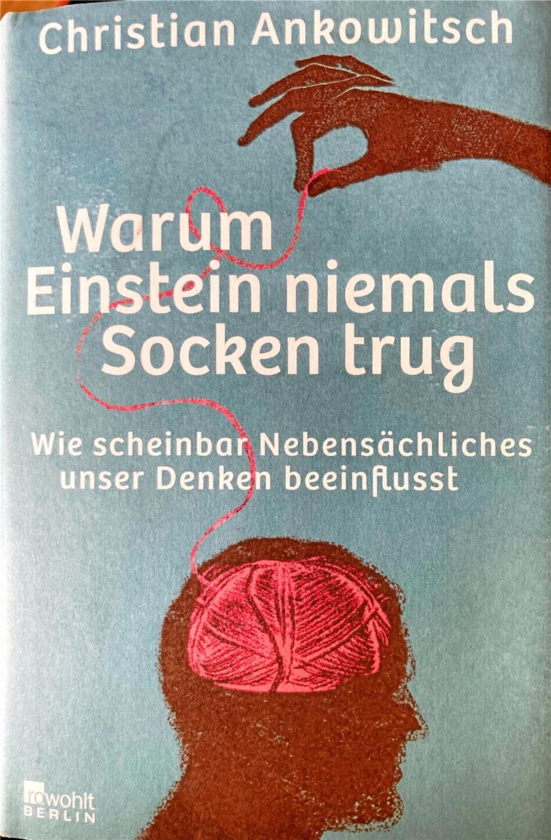 Kolumne Bücher-Heimat Sonja Weber Wrum Einstein niemals Socken trug