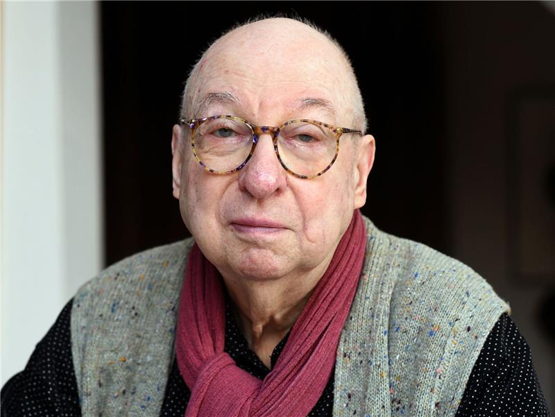 Einzelgänger von Weltruf: Komponist Aribert Reimann ist tot Komponist Aribert Reimann ist im Alter von 88 Jahren verstorben.