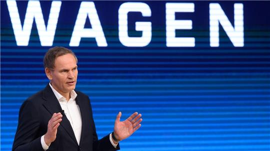 Konzernchef Blume will bei Ende des Jahres für VW ein neues Zukunftsbild 2030 vorlegen.