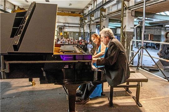 Konzerte, wie hier in der Schlosserei beim Internationalen Musikfest 2022, locken auch 2023 an den Rammelsberg – mit der besonderen Atmosphäre einzigartiger Industriegeschichte. Foto: Martin Schenk