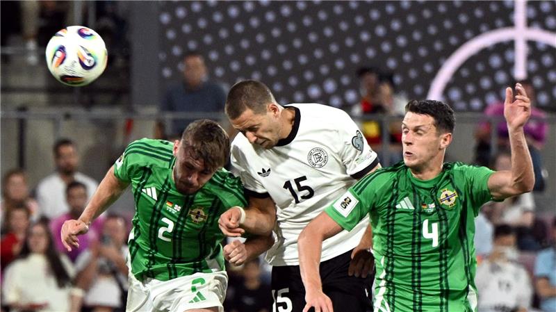 Nordiren wittern Chance: Gegen DFB-Team „noch mehr möglich“ Kopfstärke ist in Belfast wieder gefragt. (Archivbild)