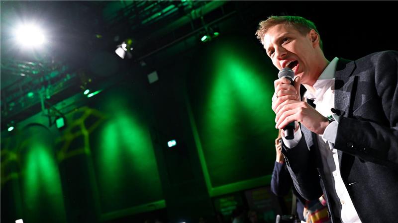 Münchens neuer Oberbürgermeister Dominik Krause Krause spricht von einer Sensation.