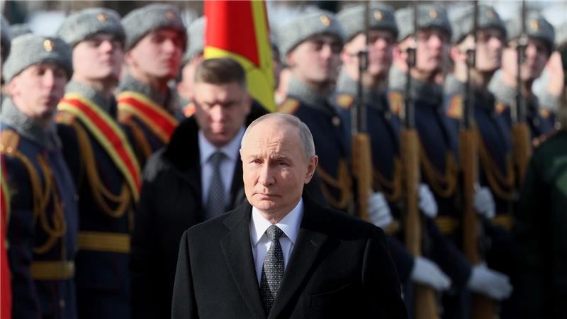 Düsterer Kriegsjahrestag für Ukraine: EU kann nicht liefern Kremlchef Wladimir Putin will seine Kriegsziele in der Ukraine auf dem Schlachtfeld oder bei den Verhandlungen erreichen.